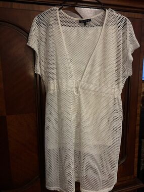 Club Z Collection White Mesh Beach Cover-Up set